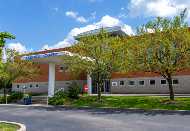 Lake Ridge Academy